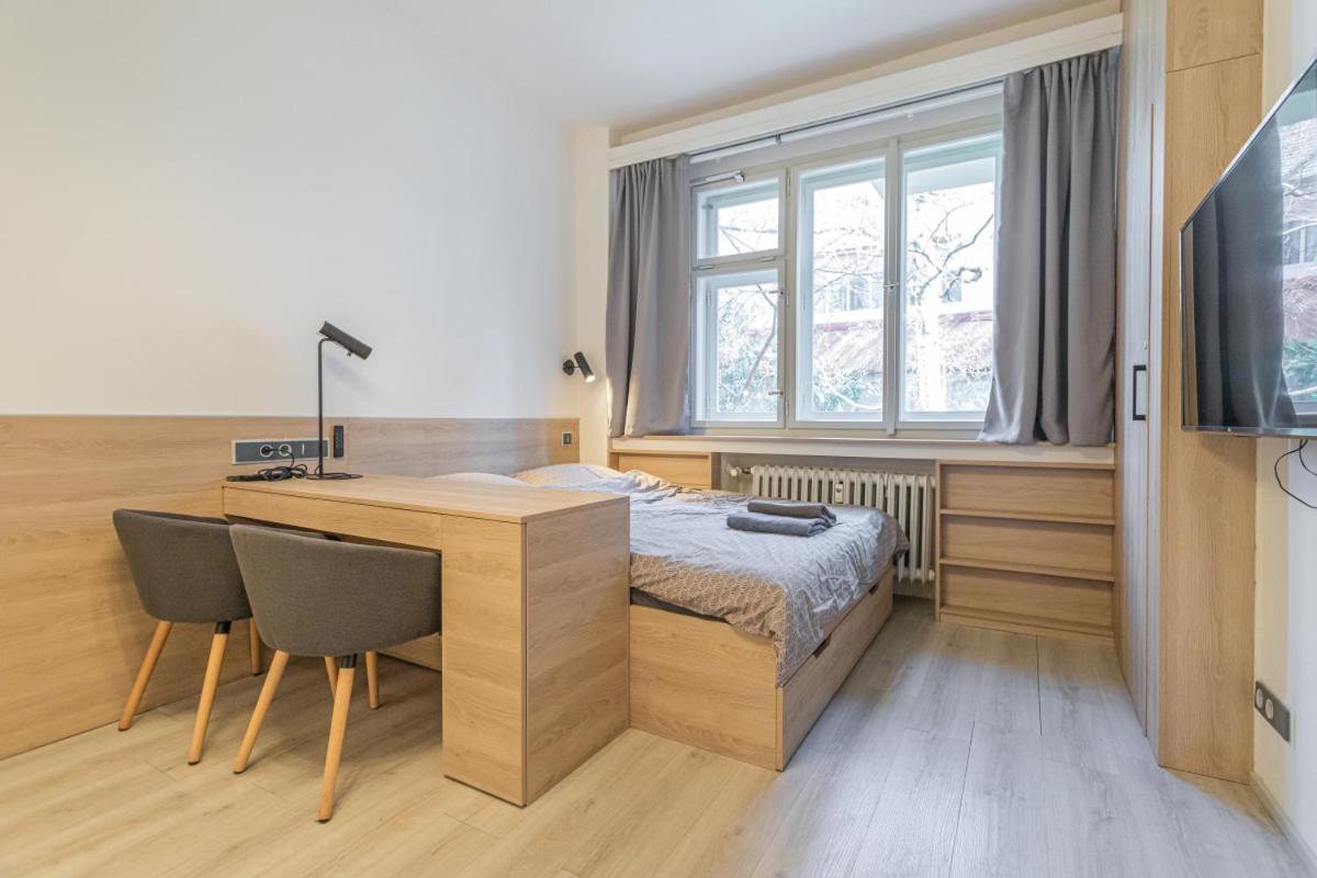 Business Andel, 10 Min To Centre, Netflix, Paid Parking * Praga