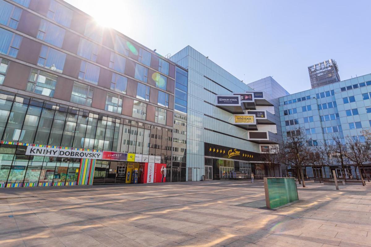 Business Andel, 10 Min To Centre, Netflix, Paid Parking * Praga